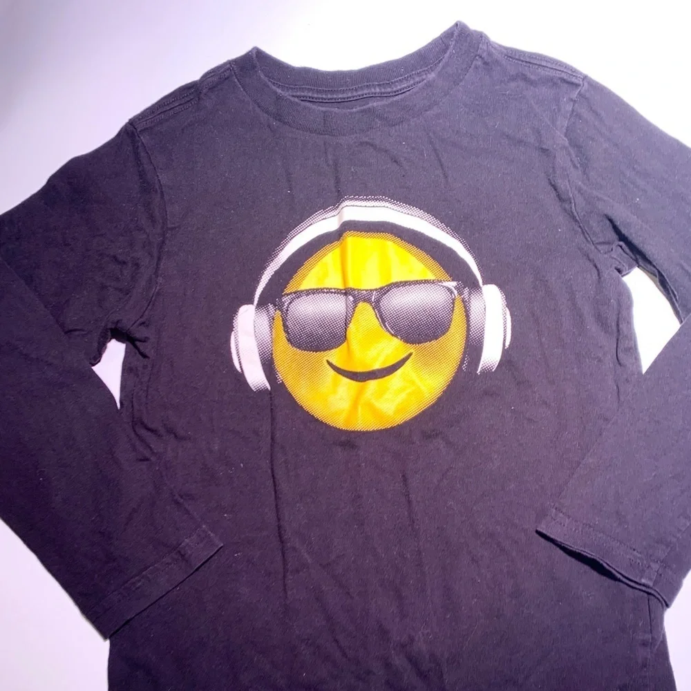Children’s Place | Long Sleeve cool Emoji Tee Boy
